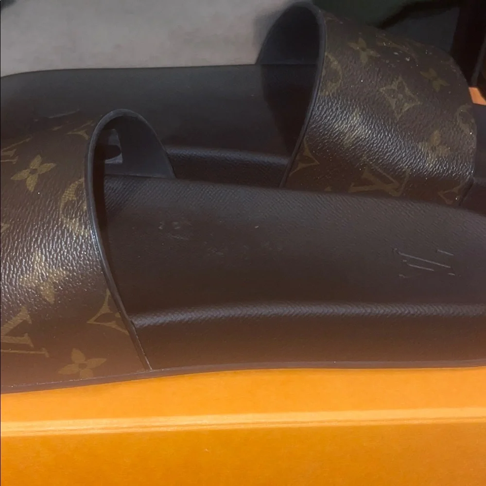 Louis Vuitton Waterfront mule sandals Sz 13 worn once.